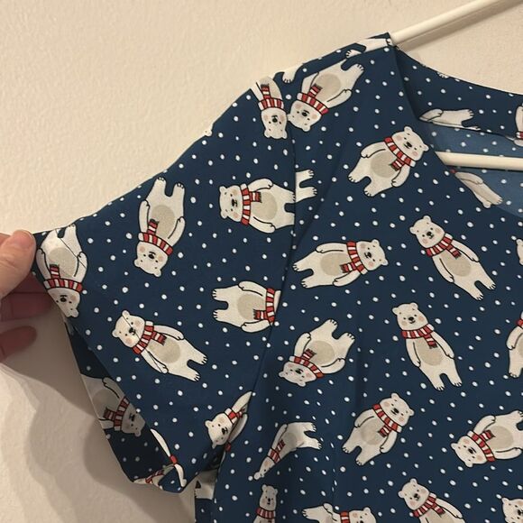 ModCloth Women holiday winter Blouse polar bears snow festive novelty top XL NWT - Picture 4 of 11
